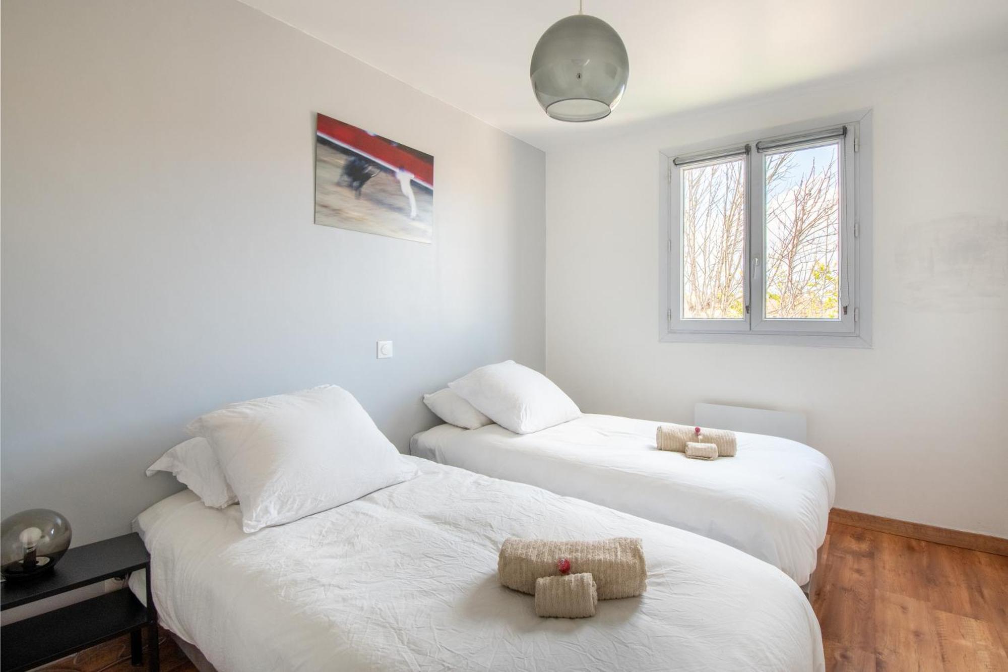 Guesthouse La Costiere - Logements Independants - Espace Piscine Jacuzzi Lunel  Εξωτερικό φωτογραφία