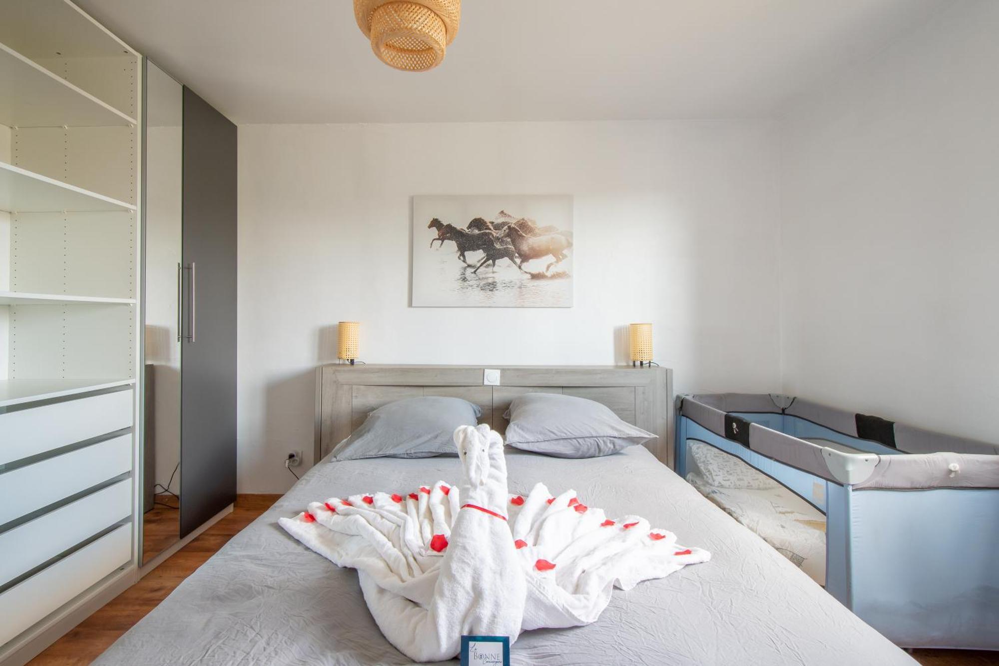 Guesthouse La Costiere - Logements Independants - Espace Piscine Jacuzzi Lunel  Εξωτερικό φωτογραφία