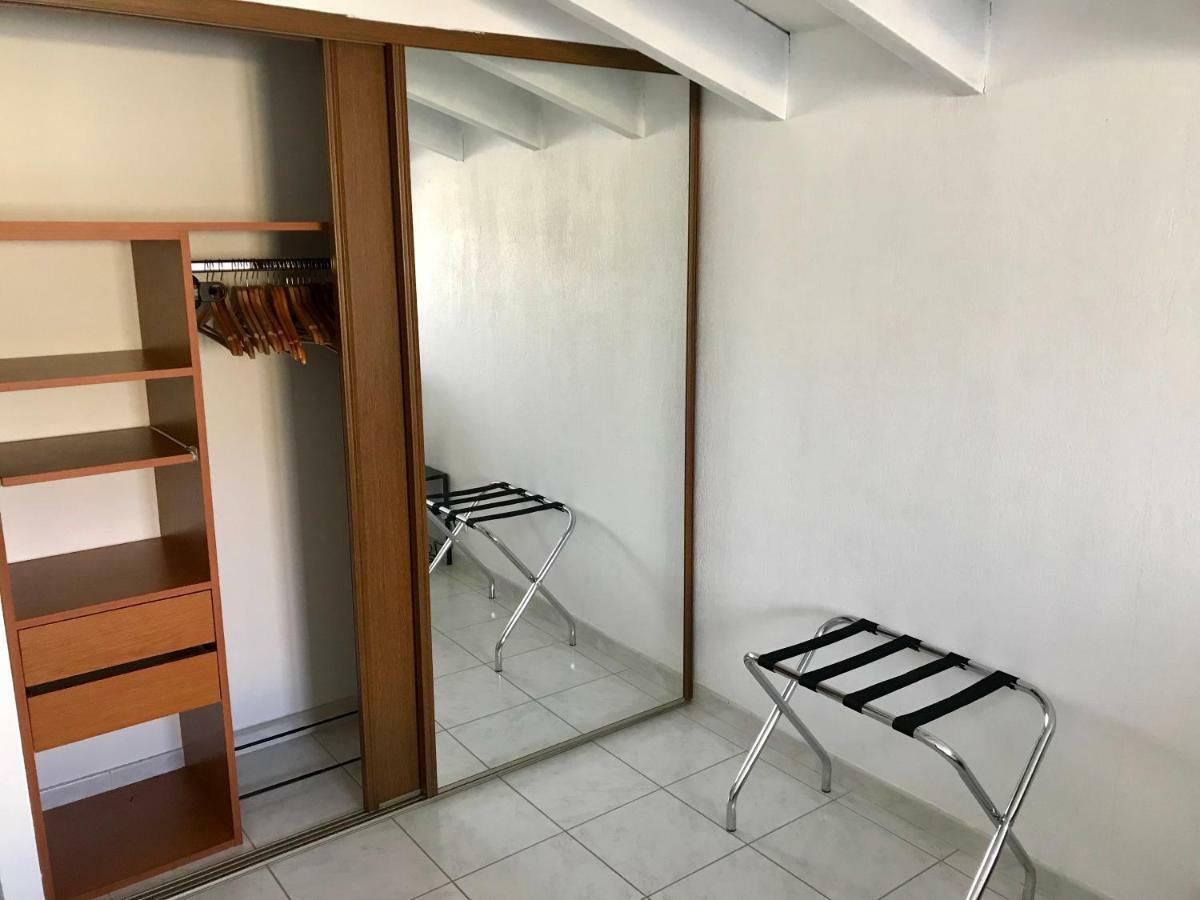 Guesthouse La Costiere - Logements Independants - Espace Piscine Jacuzzi Lunel  Εξωτερικό φωτογραφία